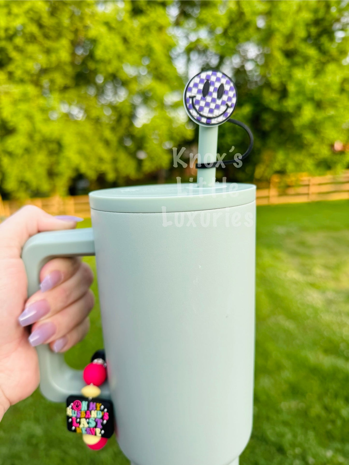 Purple Checkered Smiley Straw Topper
