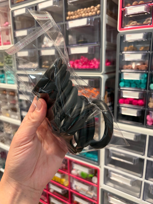 10ct black 65mm rings